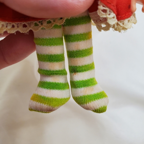 Kenner 1980's Rare find- Strawberry Shortcake Party Pleaser with Custard Pet - Picture 4 of 9